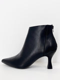 Botines con tacón fino MY10089