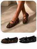 Bailarinas Mary Jane con tachuelas YR8897
