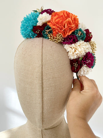 CORONA DE FLAMENCAS LARGA 22CM ANCHO 9CM FLO1699