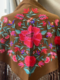 LA-MOD13 MANTONCILLO BORDADO ACAPULCO MARRON MANT7999