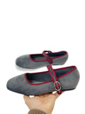 Zapatos Mary Jane en Gris con Ribete Burdeos y Suela Plana H9037-GRIS/WINE