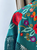 LM MANTONCILLO BORADO FLORE ROJO -PETROLEO 10 - FELIZ SHOPPING 