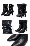 Botines negros de tacón con efecto arrugado y punta fina OM80