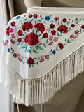 MANTONCILLO BORDADO CLAVER BLANCO 270061