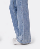 Jeans de Pierna Ancha con Tachuelas y Tiro Alto WH3520