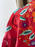 LM MANTONCILLO BORADO FLORE ROJO -ROJO 26 - FELIZ SHOPPING 