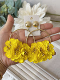 Conjunto Flamenco de Flores – Pendientes y Peineta - FELIZ SHOPPING 