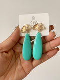 Pendientes artesanales de cuentas de colores – Diseño exclusivo zpen899