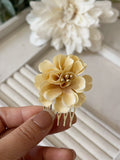 Conjunto Flamenco de Flores – Pendientes y Peineta - FELIZ SHOPPING 