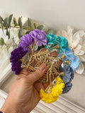 Peineta dorada con flores clavel Accesorio flamenco para el cabello BRO899