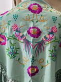 M01-2 Mantón bordado con flores y aves con flecos MANT3999