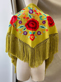 MANTON FLAMENCO BORADO FLORE ROJO -270053 VERDE LIMON