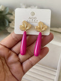 Pendientes largos de hoja dorada con gota PEN699