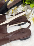 Zapato destalonado de mujer con puntera fina y adorno metálico P-1528