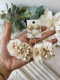 Conjunto Flamenco de Flores – Pendientes y Peineta - FELIZ SHOPPING 