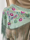 M01-2 Mantón bordado con flores y aves con flecos MANT3999
