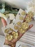 Pendiente oro flores pen699