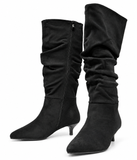 Botas Altas de Mujer con Tacón Bajo Fino, Punta Afilada y Efecto Arrugado – Estilo Elegante SF006