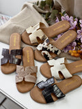 Sandalias Planas Mujer Diseño H con Textura MT16