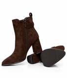 Botines de Mujer con Tacón Ancho, Punta Fina, Hebilla Dorada y Tachuelas – Negro y Marrón sv015