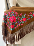 LA-MOD13 MANTONCILLO BORDADO ACAPULCO MARRON MANT7999