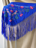 M01-2 Mantón bordado azul con flores y aves con flecos MANT3999