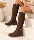 Botas Altas de Mujer Efecto Ante con Hebilla, Caña Elástica, Cremallera Lateral y Tacón Bajo – Marrón y Beige tf8959
