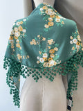 Mantón Rocío con Flecos madroño – Chal Floral Español tk-26-M
