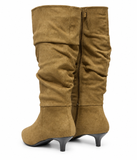 Botas Altas de Mujer con Tacón Bajo Fino, Punta Afilada y Efecto Arrugado – Estilo Elegante SF006