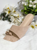 Sandalias planas de punta cuadrada con detalle metálico – estilo elegante y versátil AA68