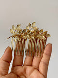Peineta Dorada con Hojas -Accesorio Flamenco Elegante BRO599