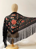 LA1-MOD12 MANTONCILLO SOLEDAD NEGRO CON QUISQUILLA MANT7999