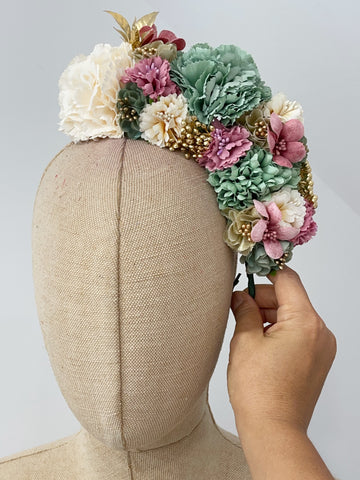 CORONA DE FLAMENCAS LARGA 22CM ANCHO 9CM FLO1699