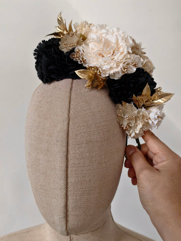 CORONA DE FLAMENCAS LARGA 22CM ANCHO 9CM FLO1699