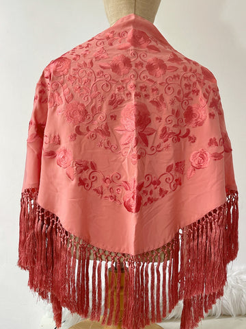 M04-270021 MANTON BORDADO FLRCO CORTO CORAL