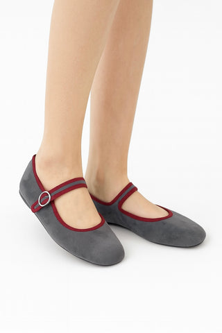 Zapatos Mary Jane en Gris con Ribete Burdeos y Suela Plana H9037-GRIS/WINE