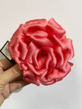 Pinza de pelo con rosa 3D - 11CM DIAMETRO pin699