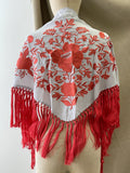LA-MOD13 MANTONCILLO BORDADO  ACAPULCO GRIS CON FLECO CORAL  MANT6999