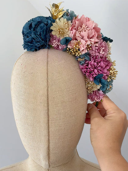 CORONA DE FLAMENCAS LARGA 22CM ANCHO 9CM FLO1699