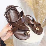Sandalias planas con adorno metálico | Estilo romano con tiras cruzadas - FELIZ SHOPPING 